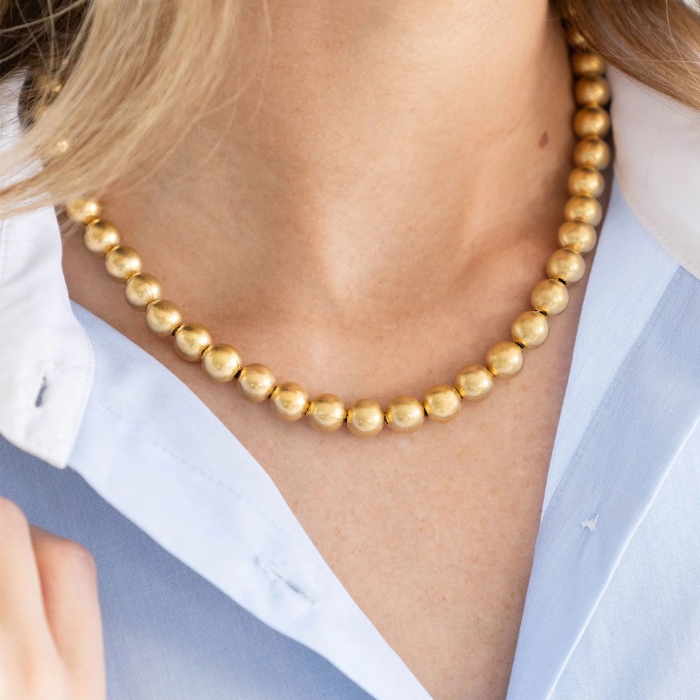 Lustrous Gold Beaded Necklace - Picture 2 of 2